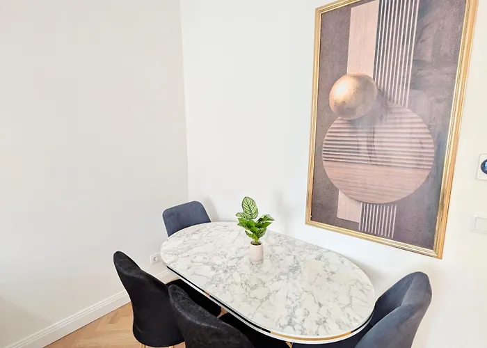 Modern Close To Subway & Vineyards Go10 Appartamento *